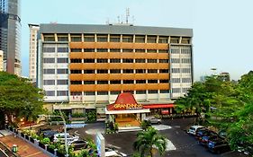 Hotel Inna Simpang Surabaya